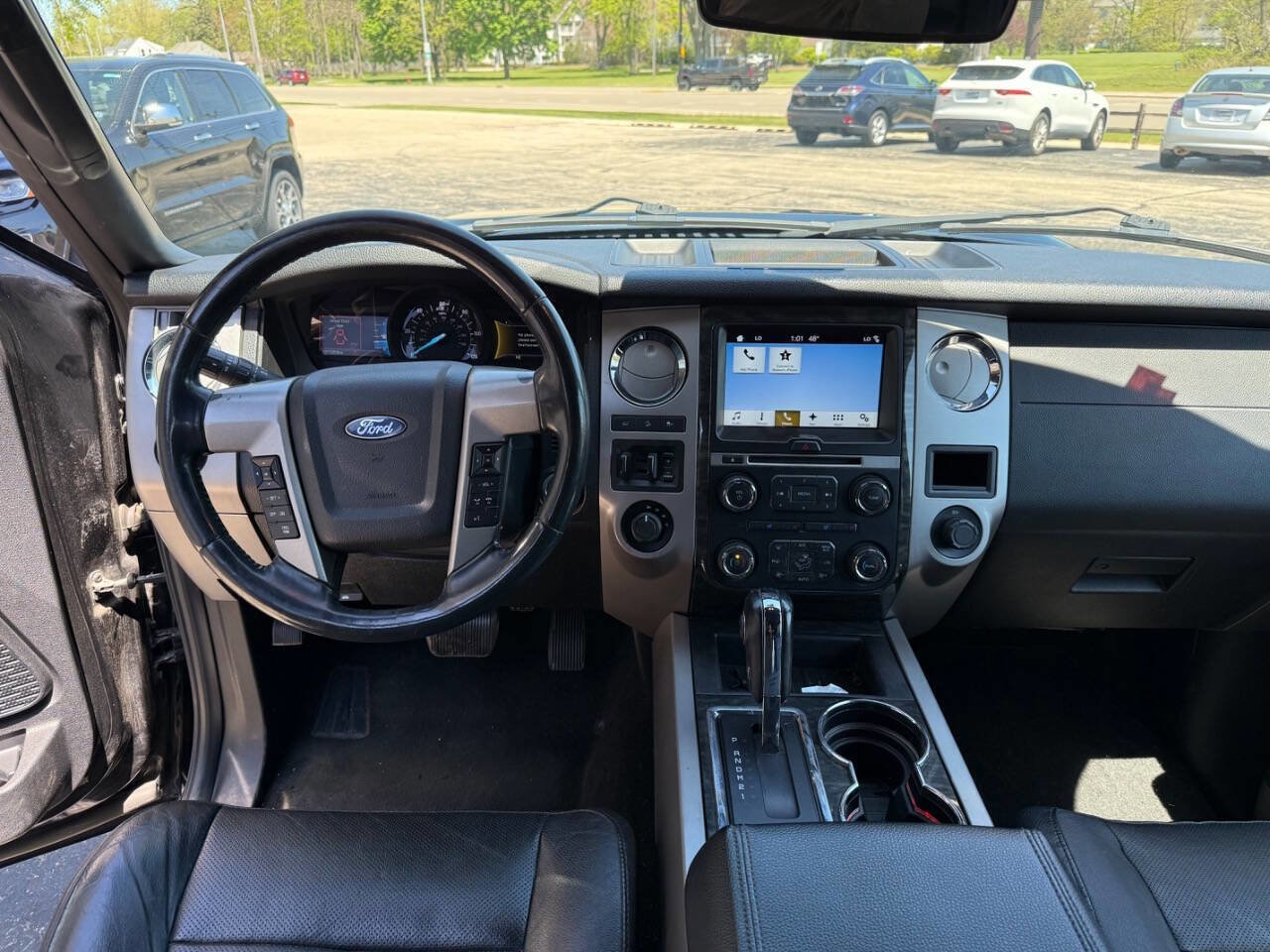 Used 2017 Ford Expedition EL Limited w/ Equipment Group 301A AWD/4WD image 12