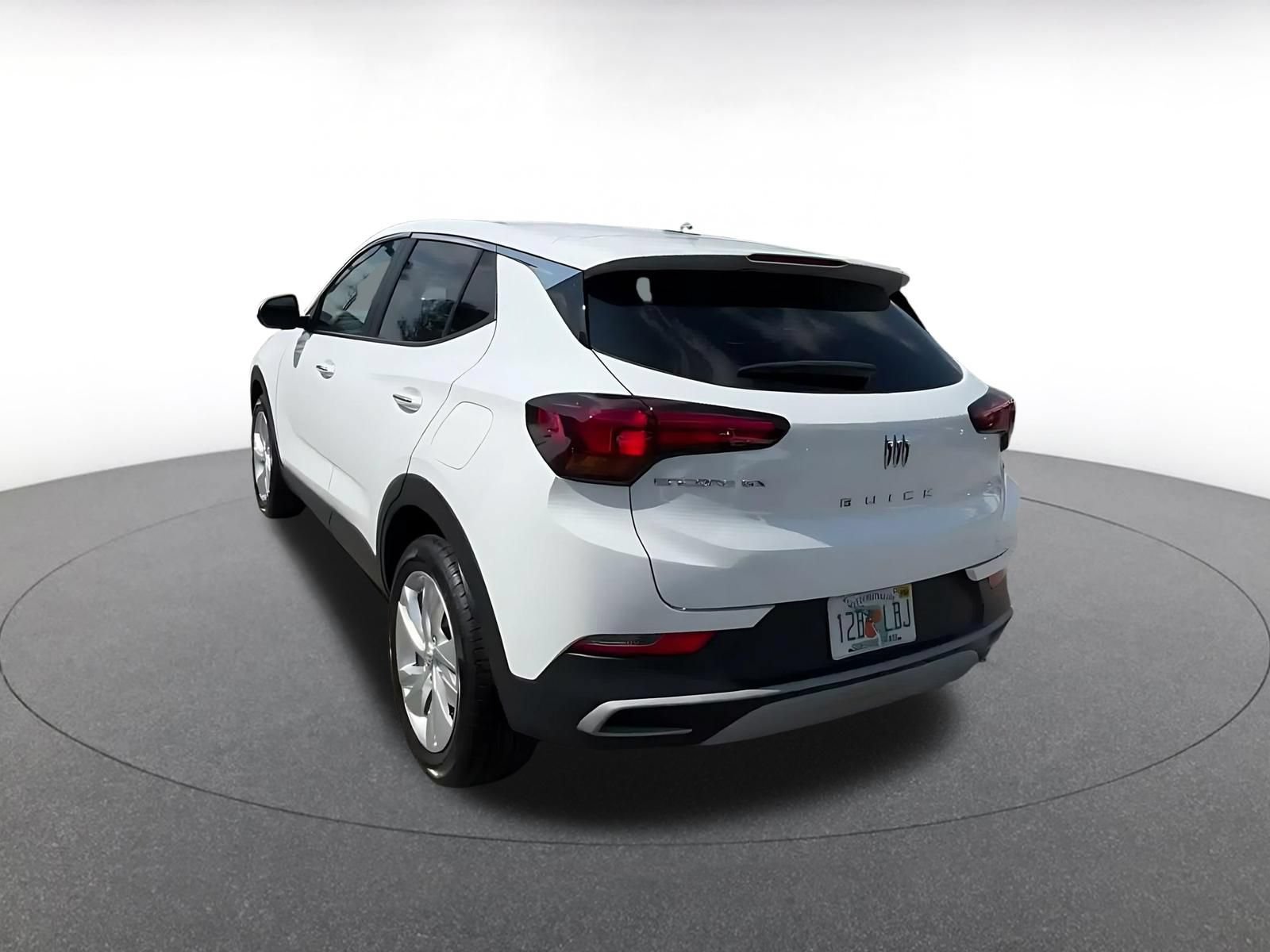 Used 2025 Buick Encore GX Preferred FWD image 10