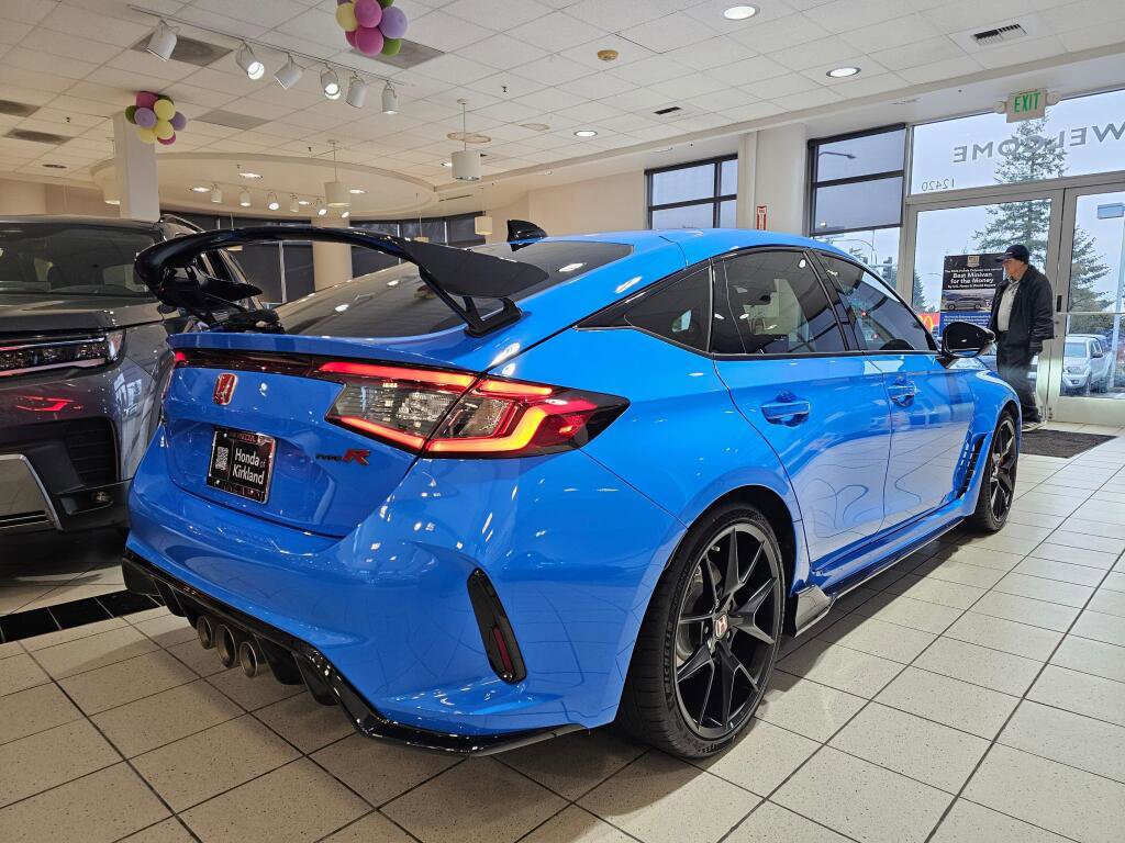 Used 2025 Honda Civic Type R image 7