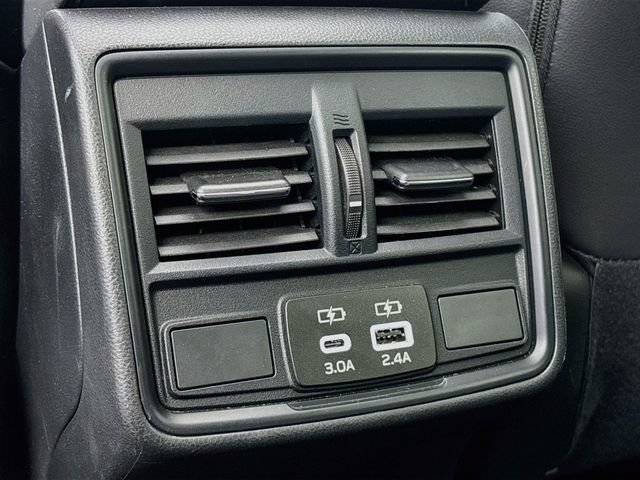 Certified 2025 Subaru Forester Premium AWD/4WD image 28