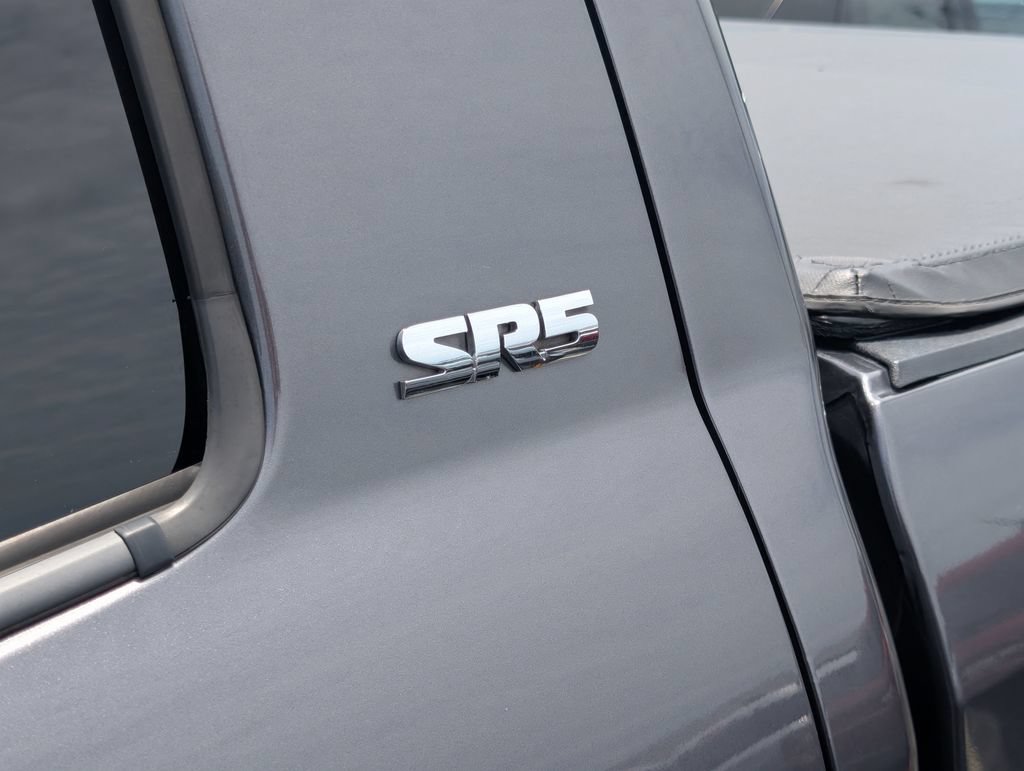 Used 2017 Toyota Tundra SR5 AWD/4WD image 19