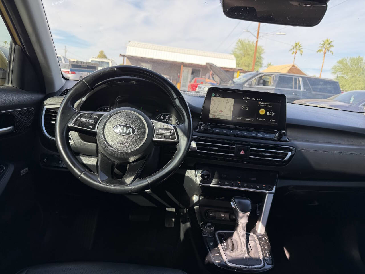 Used 2021 Kia Seltos SX w/ SX Sunroof Package image 24