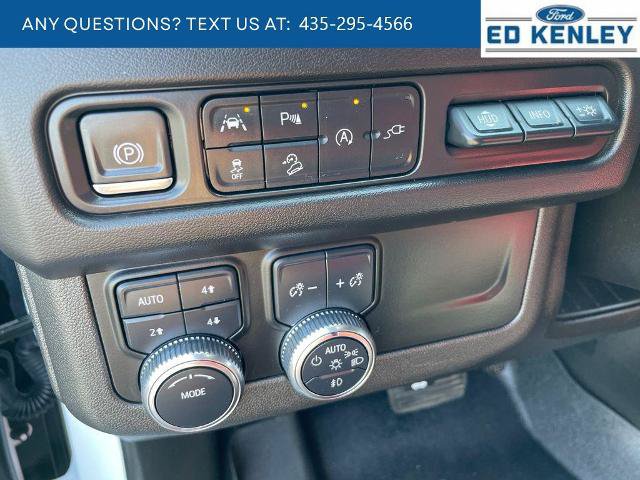 Used 2021 GMC Yukon AT4 w/ Technology Package AWD/4WD image 23