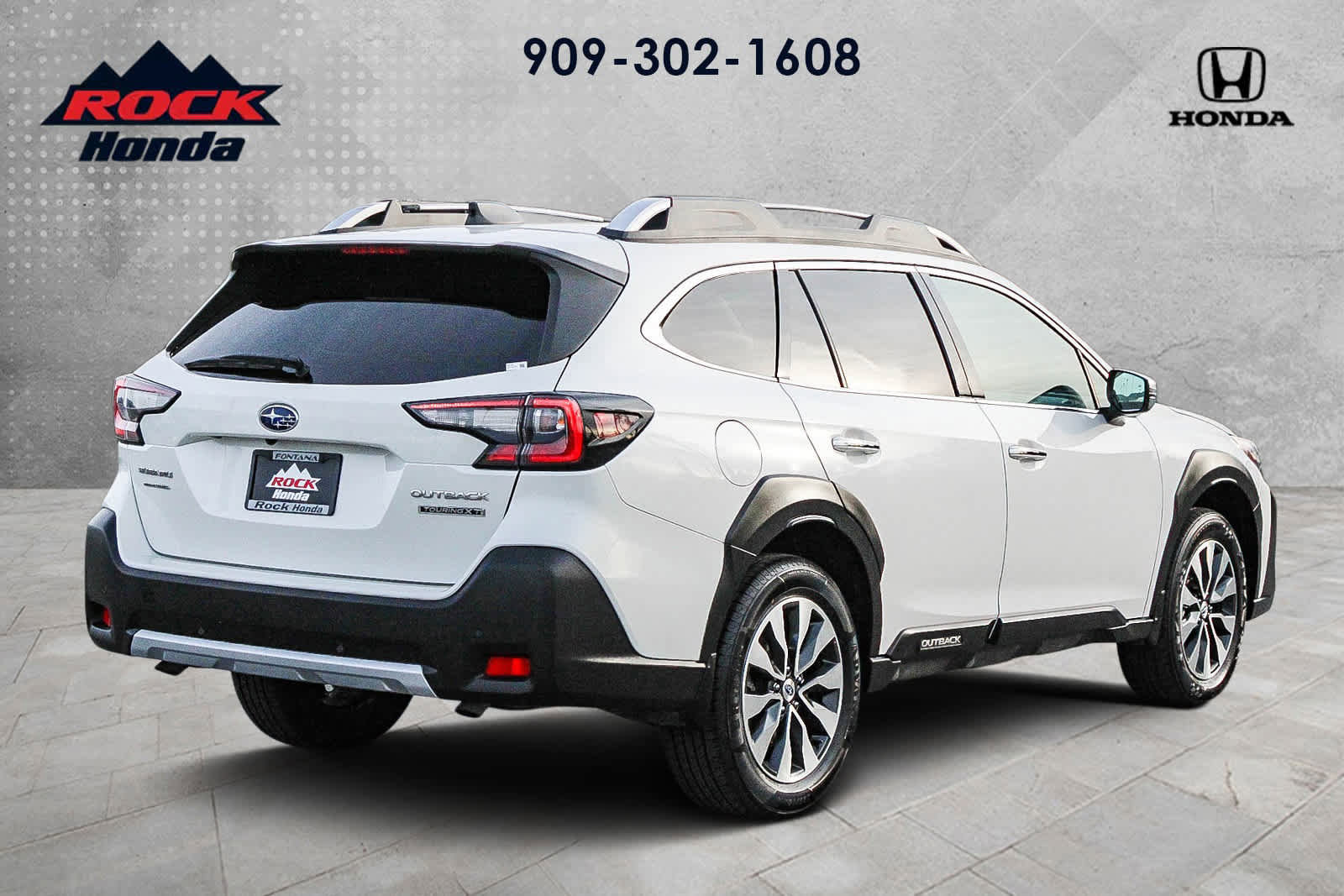 Used 2023 Subaru Outback Touring XT image 4