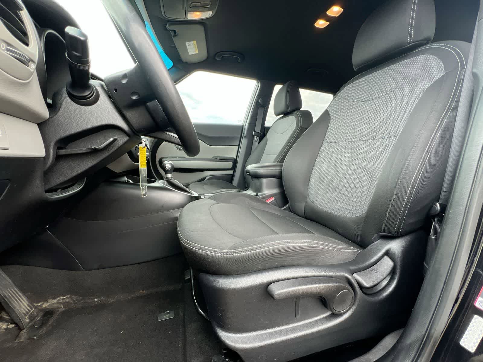 Used 2019 Kia Soul + FWD image 16