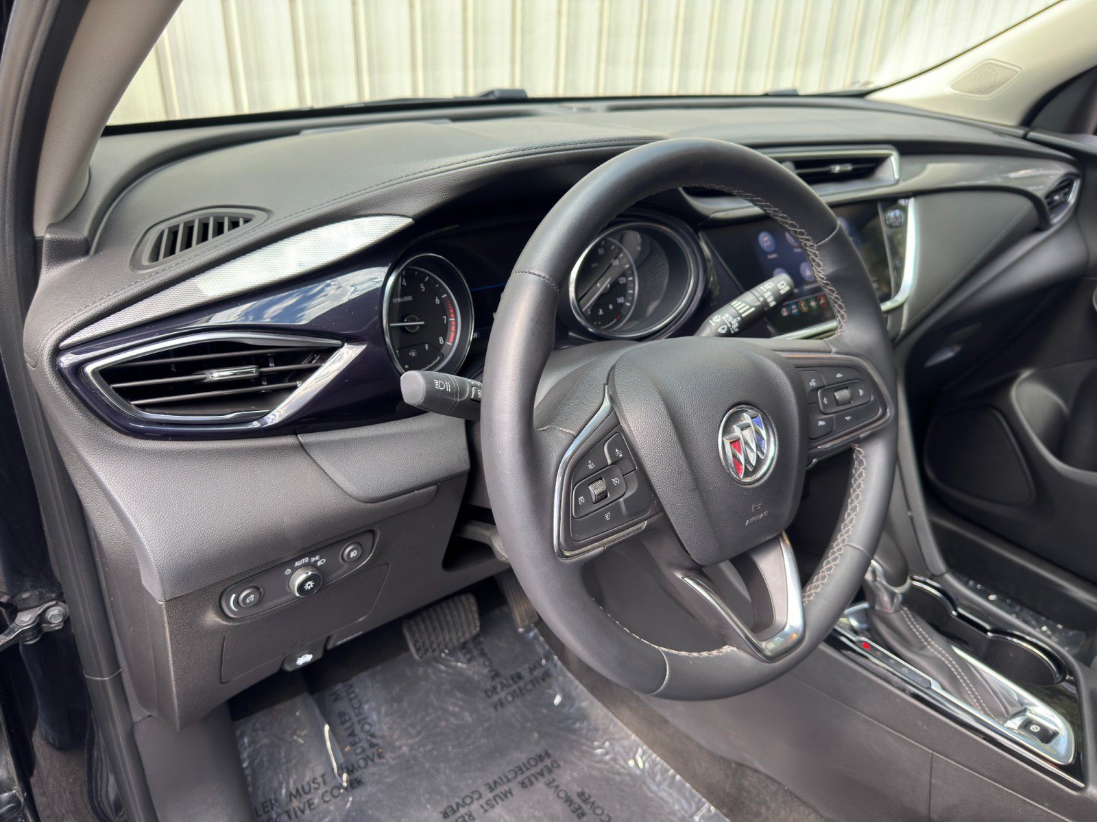 Used 2022 Buick Encore GX Select w/ Sport Touring Package FWD image 12