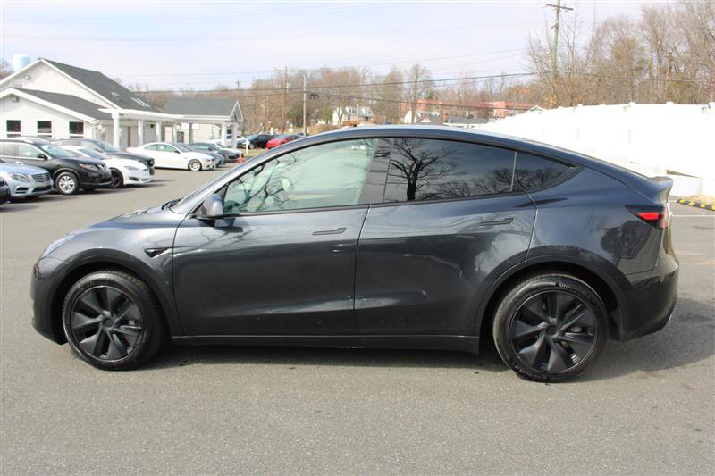 Used 2025 Tesla Model Y Long Range image 5