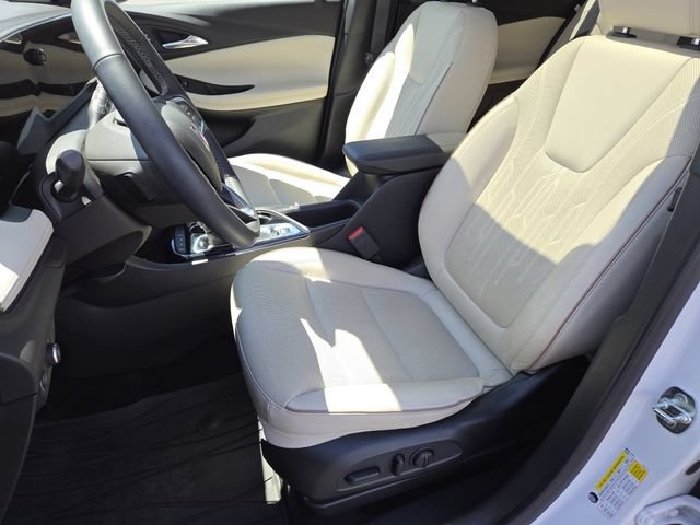 Used 2024 Buick Encore GX Avenir w/ Avenir Technology Package AWD/4WD image 36