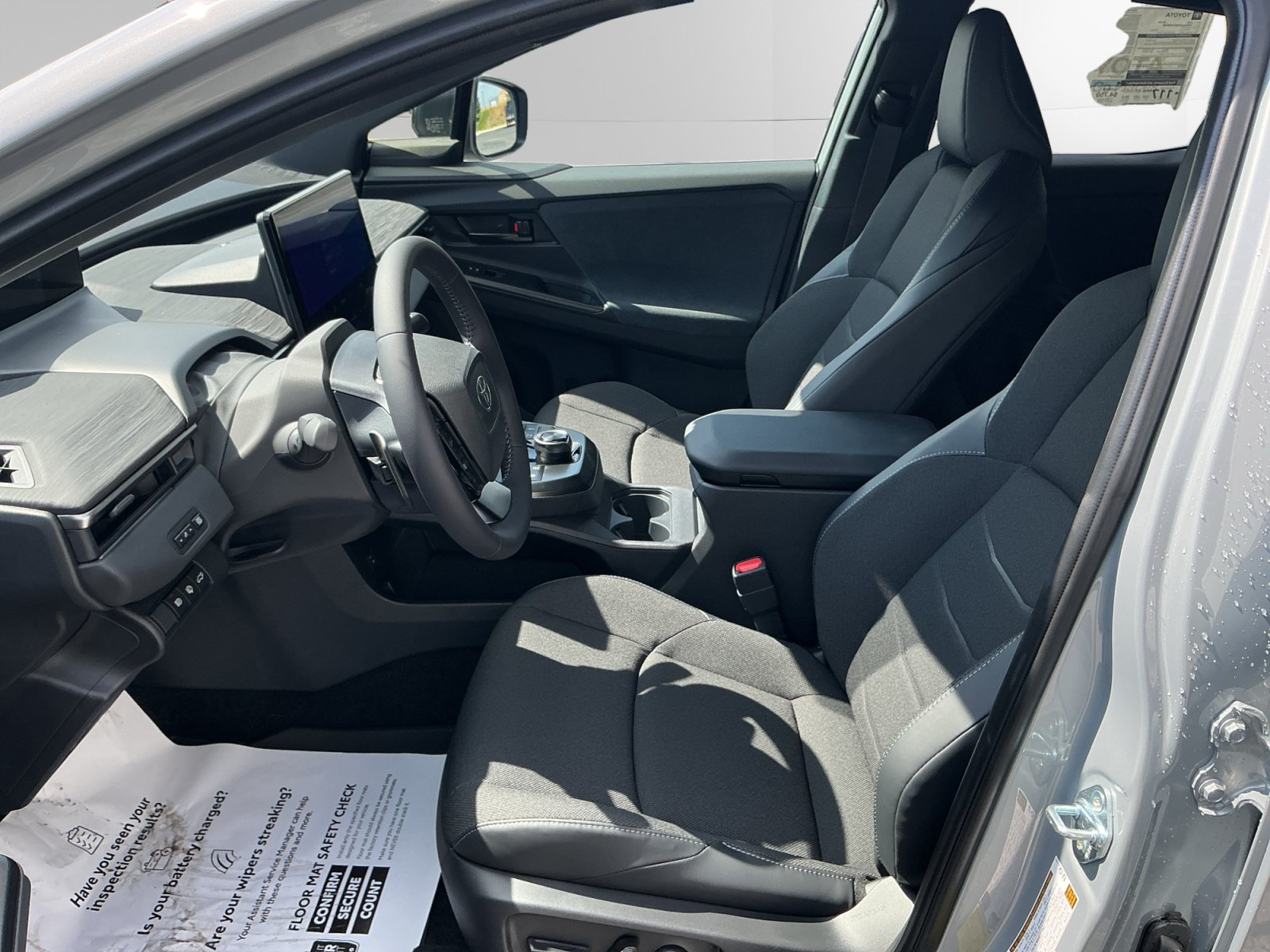 New 2026 Toyota C-HR AWD/4WD image 9