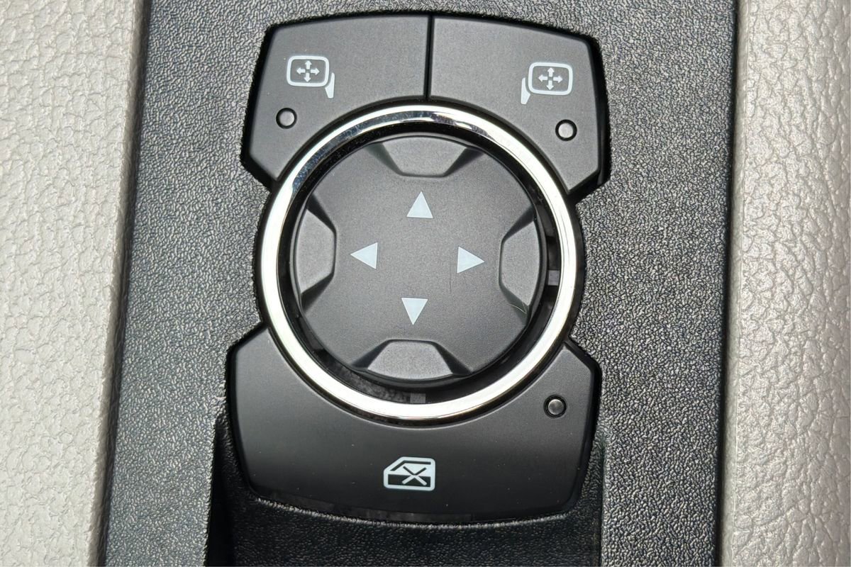 Used 2019 Ford F150 XL w/ Equipment Group 101A Mid AWD/4WD image 37
