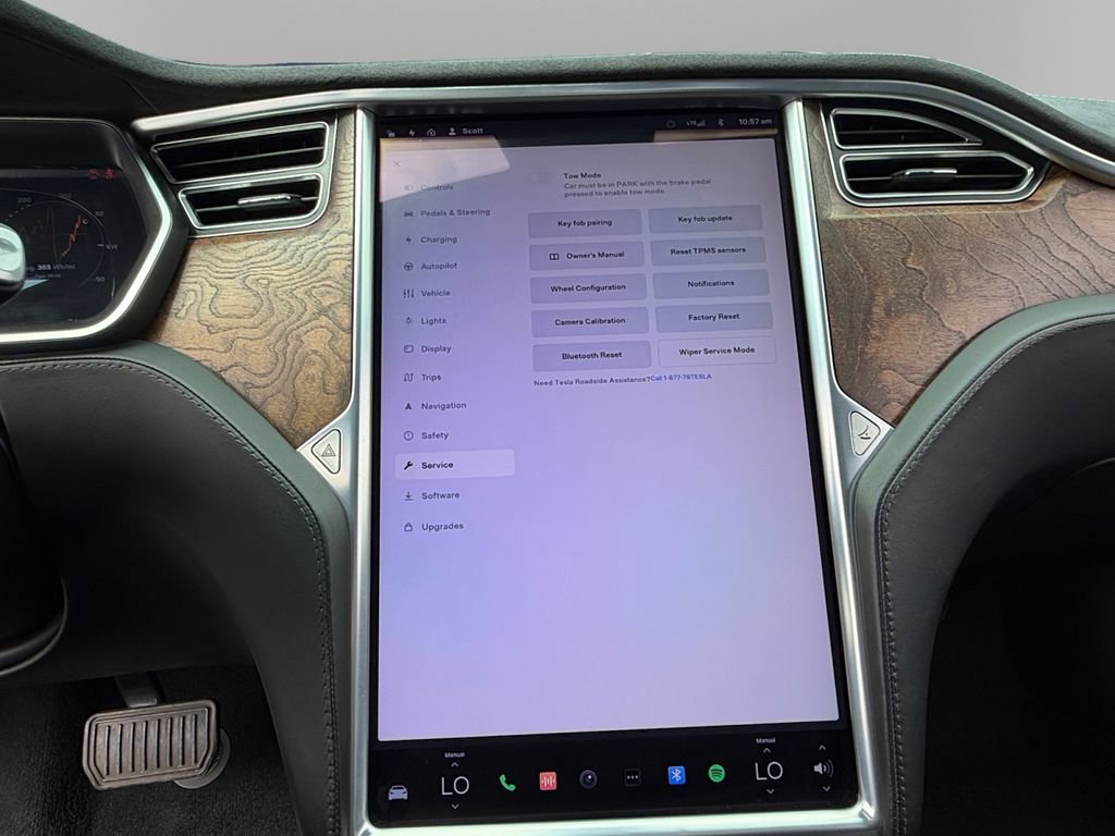 Used 2017 Tesla Model S 75 RWD image 25