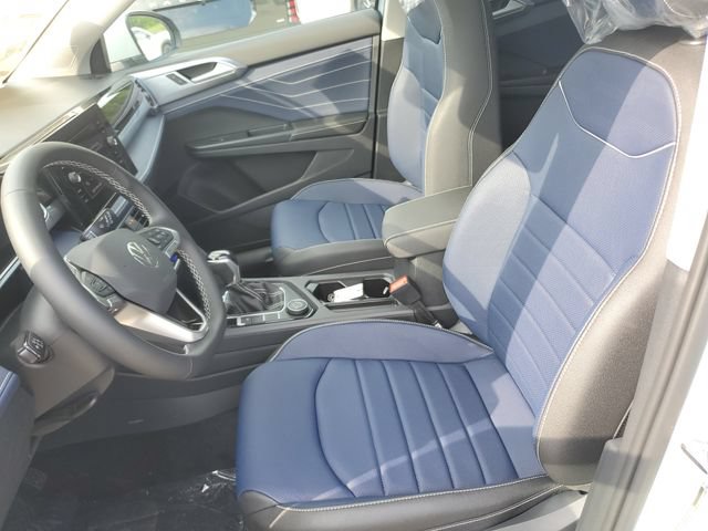 New 2026 Volkswagen Taos SEL AWD/4WD image 17