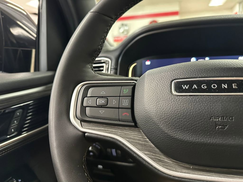 Certified 2024 Jeep Wagoneer Series II AWD/4WD image 18