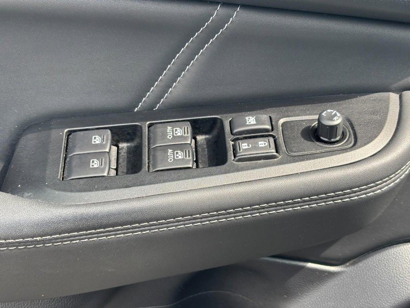 Used 2018 Subaru Outback 2.5i Limited image 17