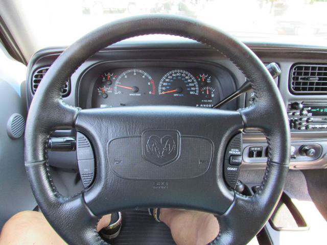 Used 1999 Dodge Durango SLT image 9