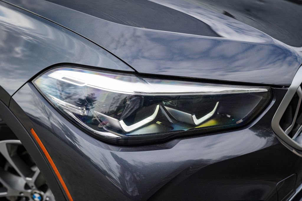 Used 2021 BMW X6 xDrive40i w/ Convenience Package 3 image 7