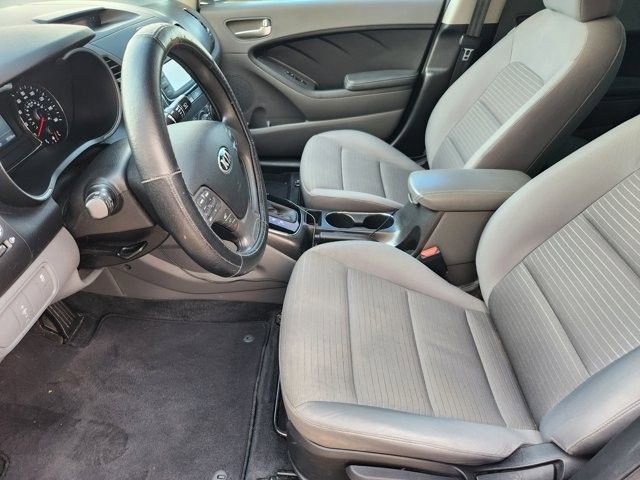 Used 2017 Kia Forte LX w/ LX Popular Package image 12