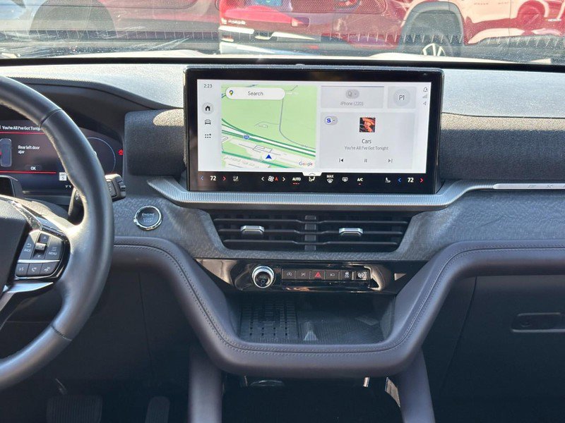 Used 2025 Ford Explorer Platinum w/ LUX Leather Package image 14