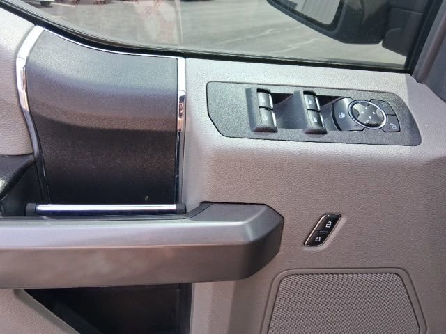 Used 2019 Ford F150 XLT w/ Trailer Tow Package image 12