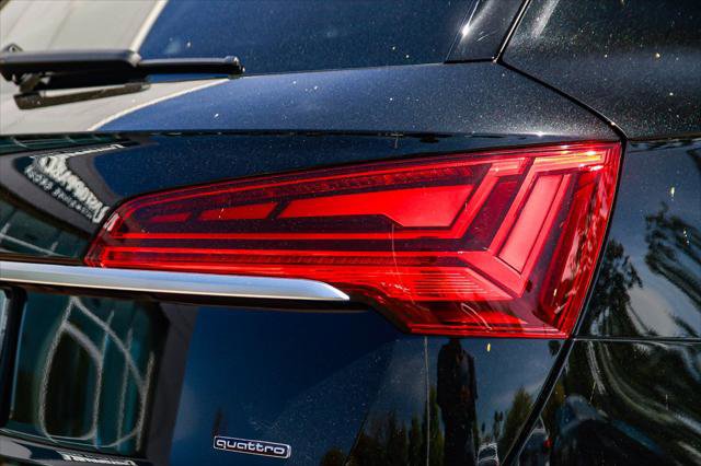 Certified 2024 Audi Q5 e Premium w/ Convenience Package AWD/4WD image 9