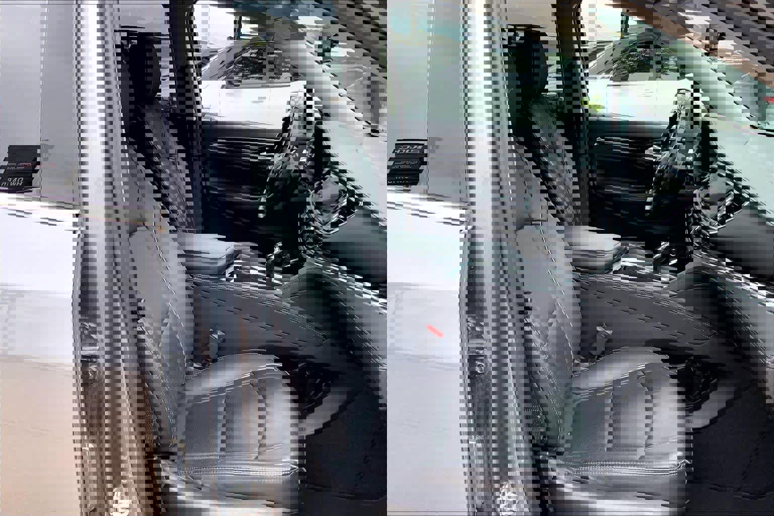 Used 2020 Buick Enclave Avenir w/ Avenir Technology Package image 9