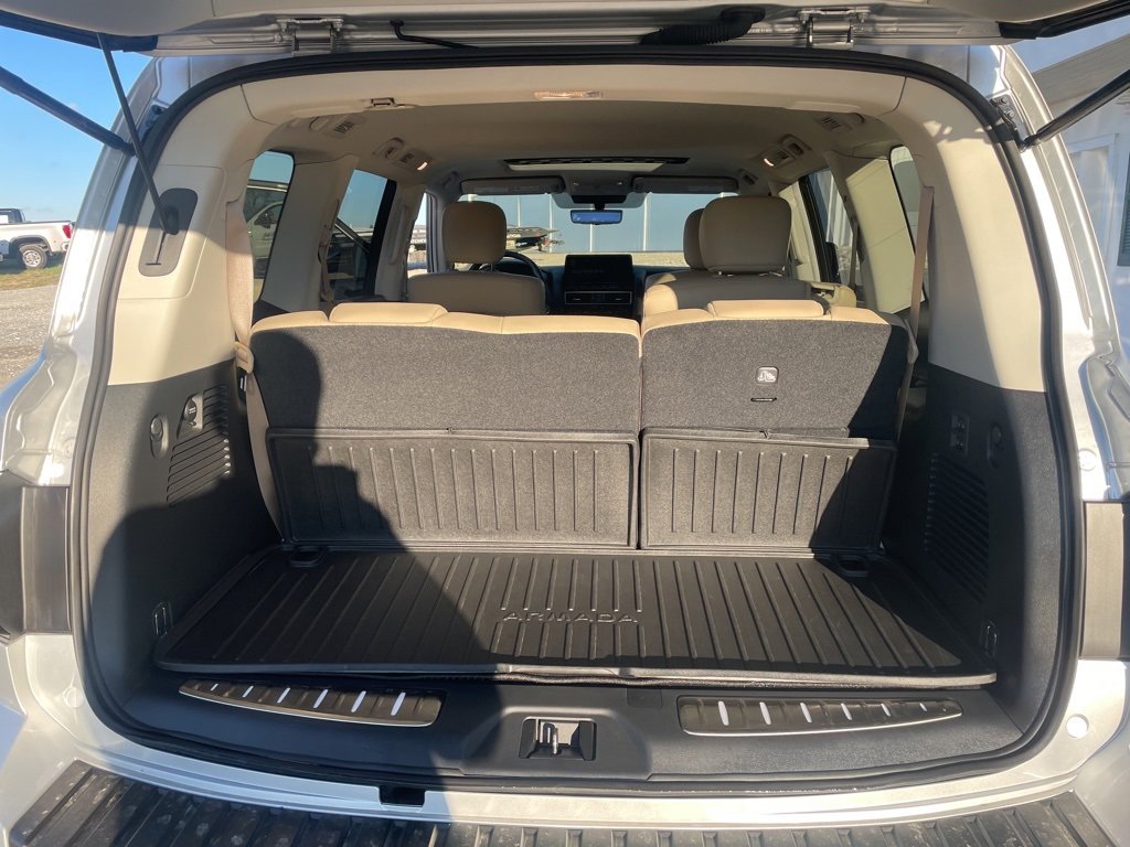 Used 2024 Nissan Armada Platinum w/ Cargo Package image 32