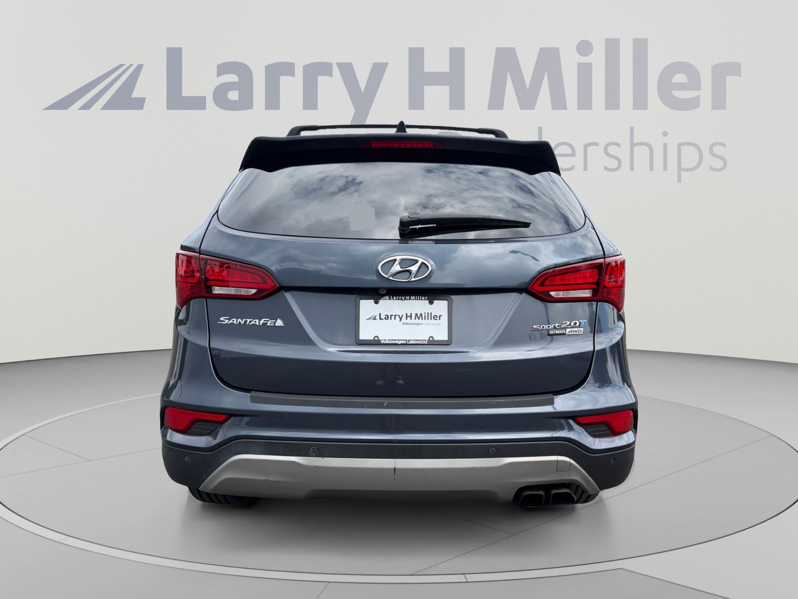 Used 2017 Hyundai Santa Fe Sport AWD/4WD image 4