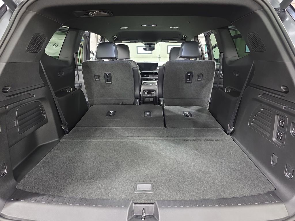 New 2026 Buick Enclave Preferred w/ Power Package FWD image 14