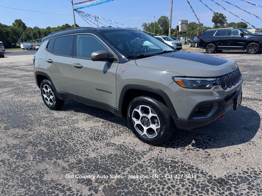 Used 2022 Jeep Compass Trailhawk w/ Trailhawk Elite Group AWD/4WD image 5