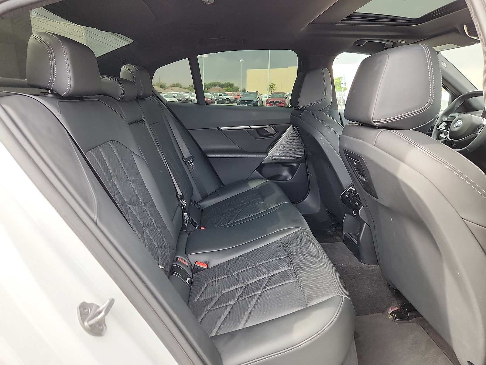 Used 2024 BMW 530i RWD image 14
