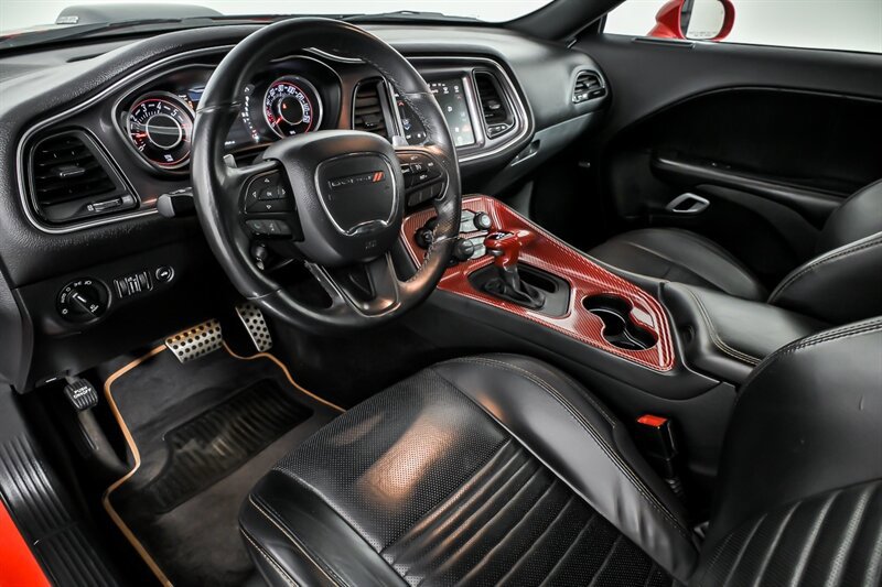 Used 2016 Dodge Challenger R/T Plus RWD image 16