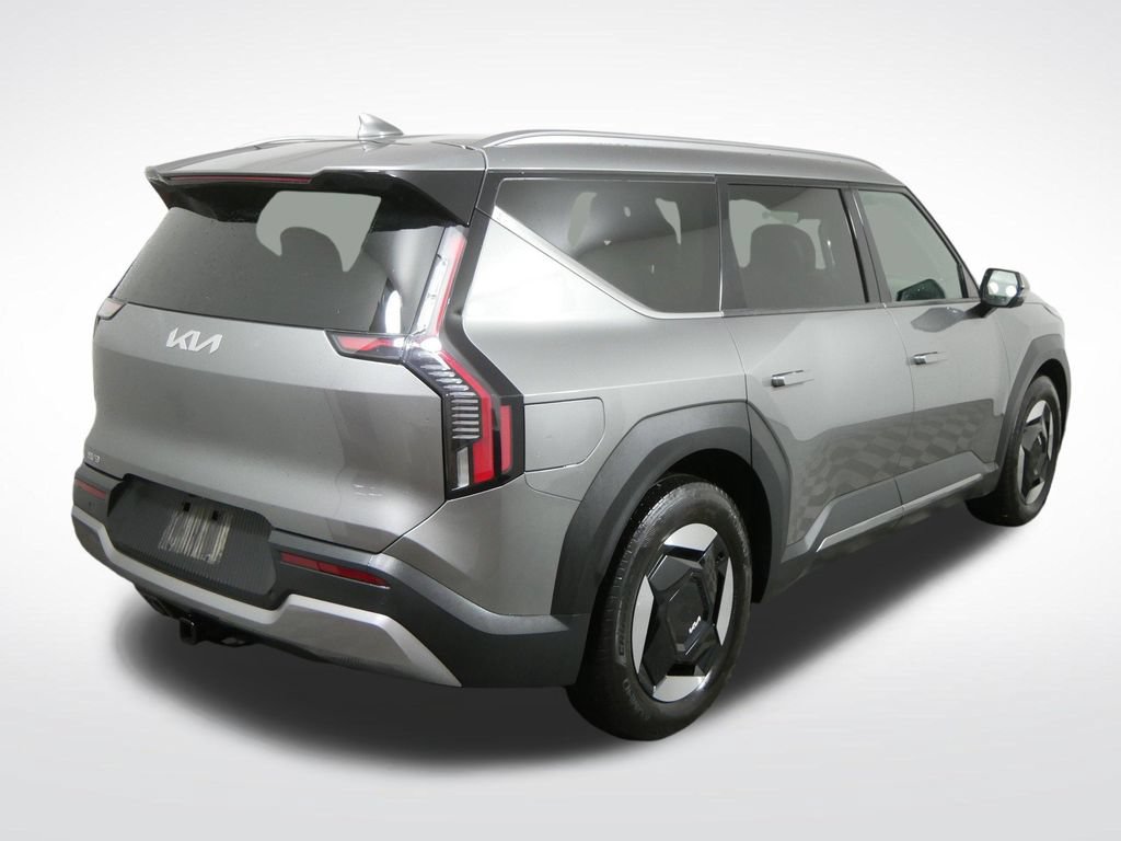 Used 2024 Kia EV9 Wind AWD/4WD video 3