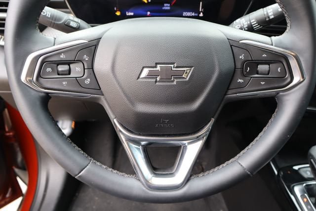Used 2024 Chevrolet Trax ACTIV w/ Sunroof Package FWD image 12