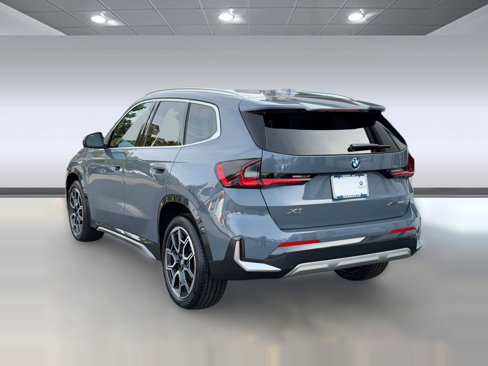 Certified 2025 BMW X1 xDrive28i image 3