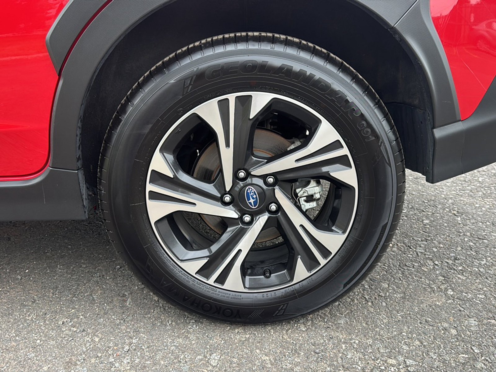 Certified 2025 Subaru Crosstrek 2.5i Premium AWD/4WD image 37
