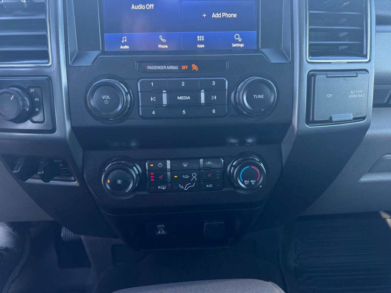 Used 2022 Ford F350 XLT w/ XLT Premium Package AWD/4WD image 25