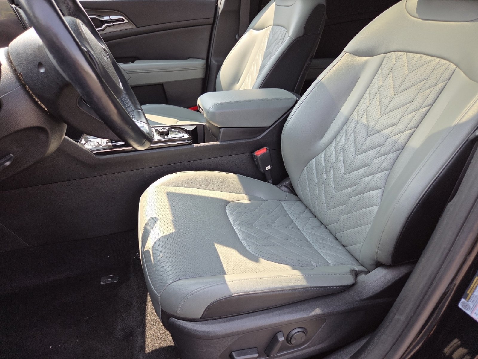 Used 2023 Kia Sportage X-Pro AWD/4WD image 30