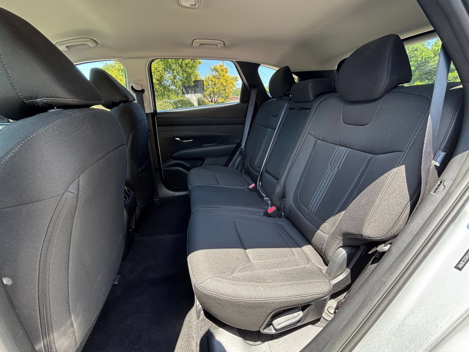 Used 2025 Hyundai Tucson SEL AWD/4WD image 34