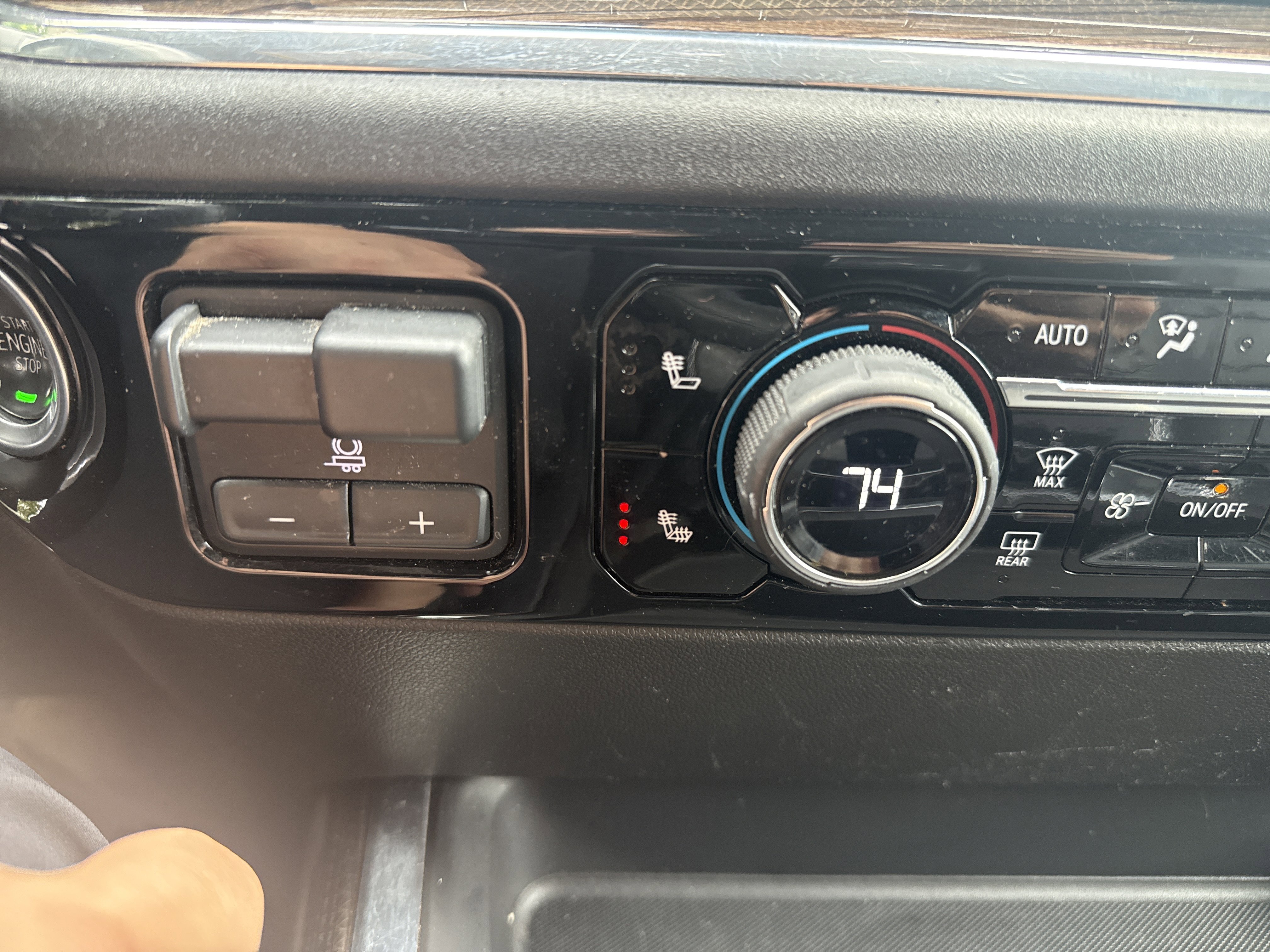 Used 2025 Chevrolet Silverado 3500 LT w/ All Star Edition AWD/4WD image 28