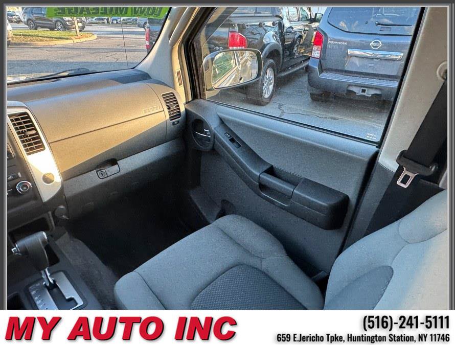 Used 2010 Nissan Xterra S AWD/4WD image 14