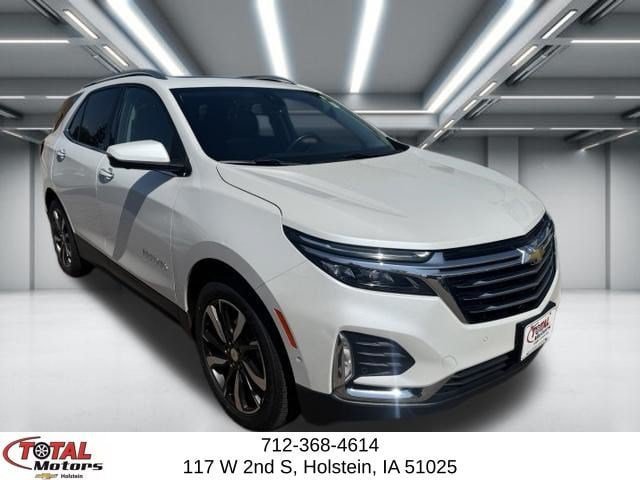 Used 2022 Chevrolet Equinox Premier AWD/4WD image 2