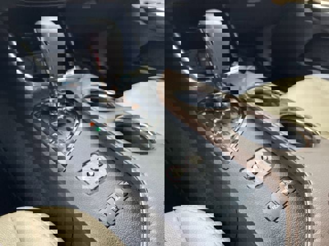 Used 2013 Toyota Avalon XLE Touring image 21