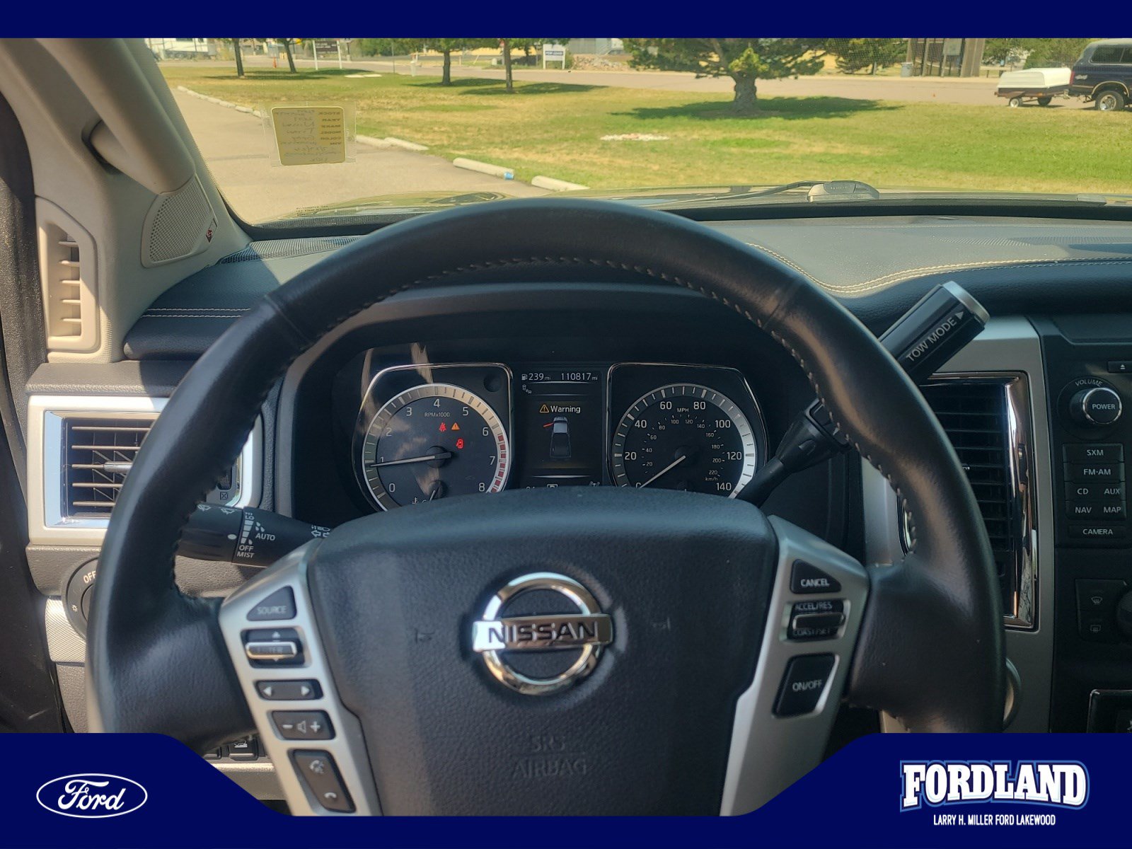 Used 2017 Nissan Titan PRO-4X AWD/4WD image 10