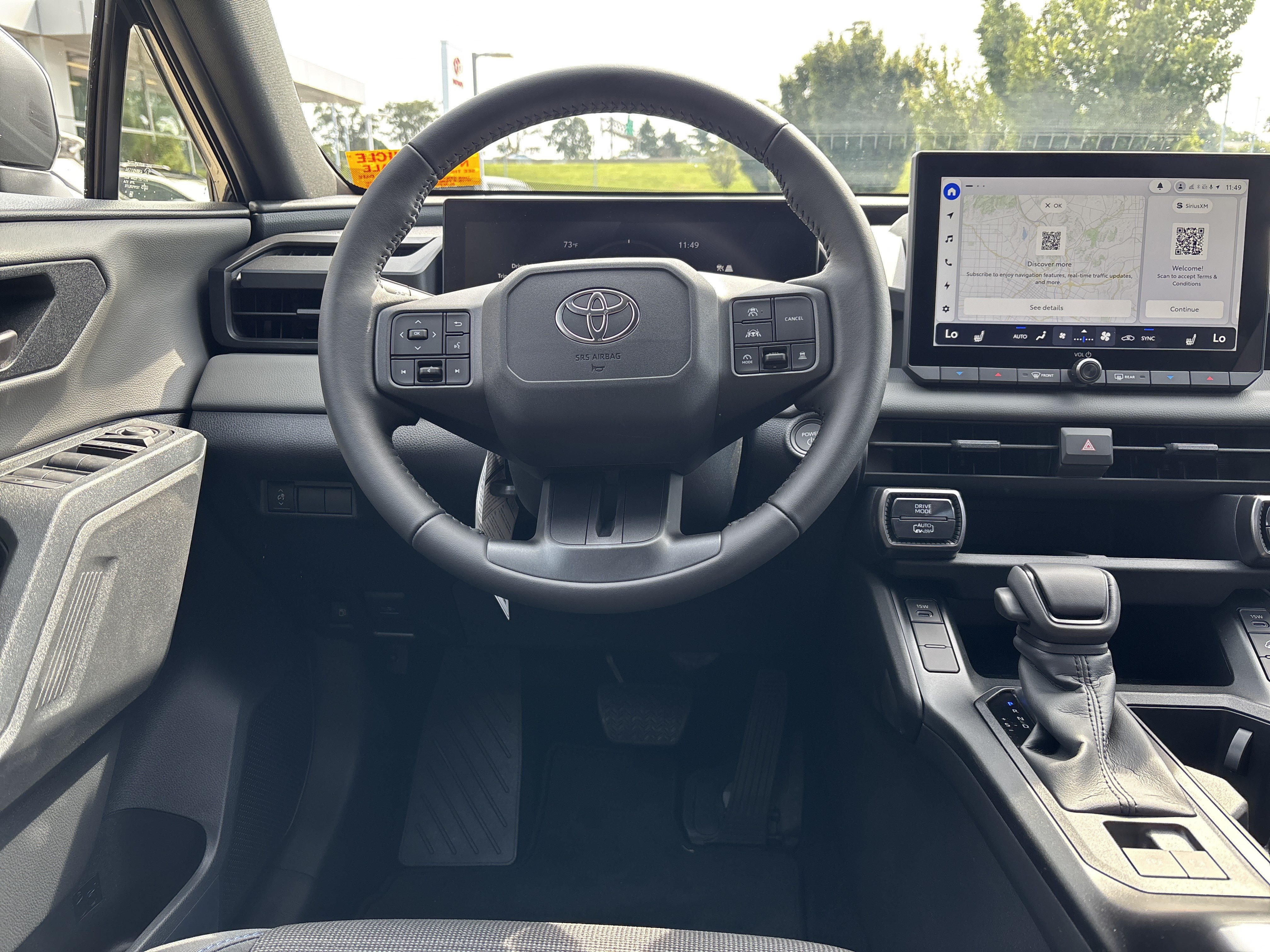 Used 2026 Toyota RAV4 SE AWD/4WD image 16