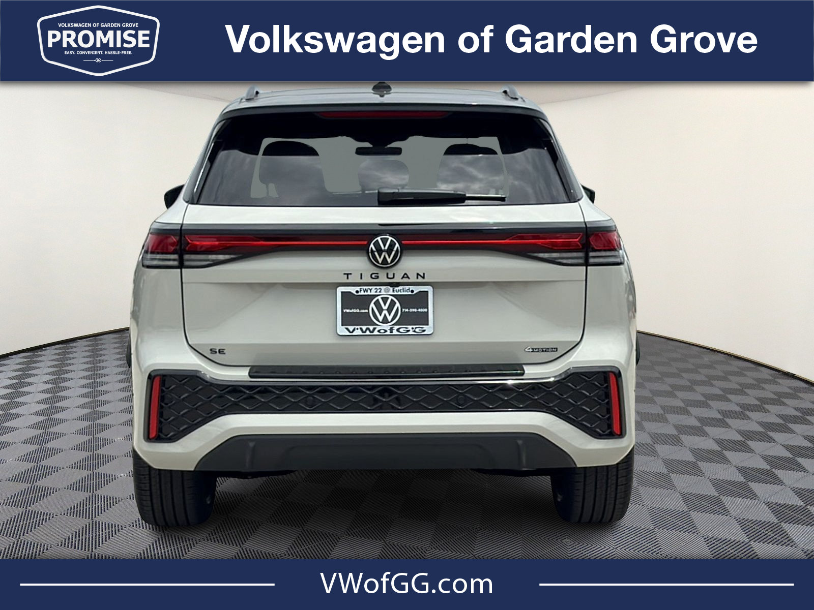 New 2026 Volkswagen Tiguan SE R-Line AWD/4WD image 6