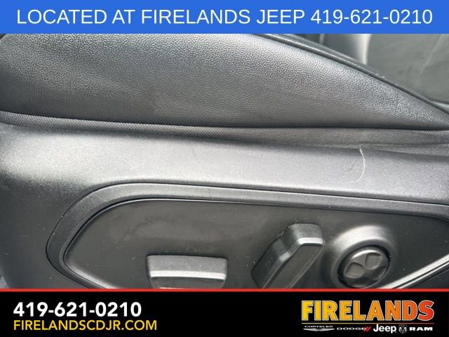 Used 2023 Jeep Grand Cherokee L Laredo image 22