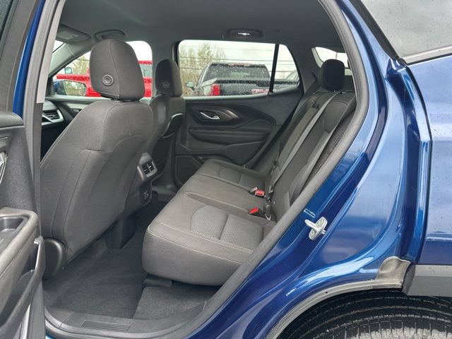Used 2023 GMC Terrain SLE w/ Driver Convenience Package AWD/4WD image 17