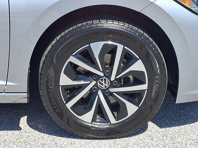 Used 2022 Volkswagen Jetta S image 11