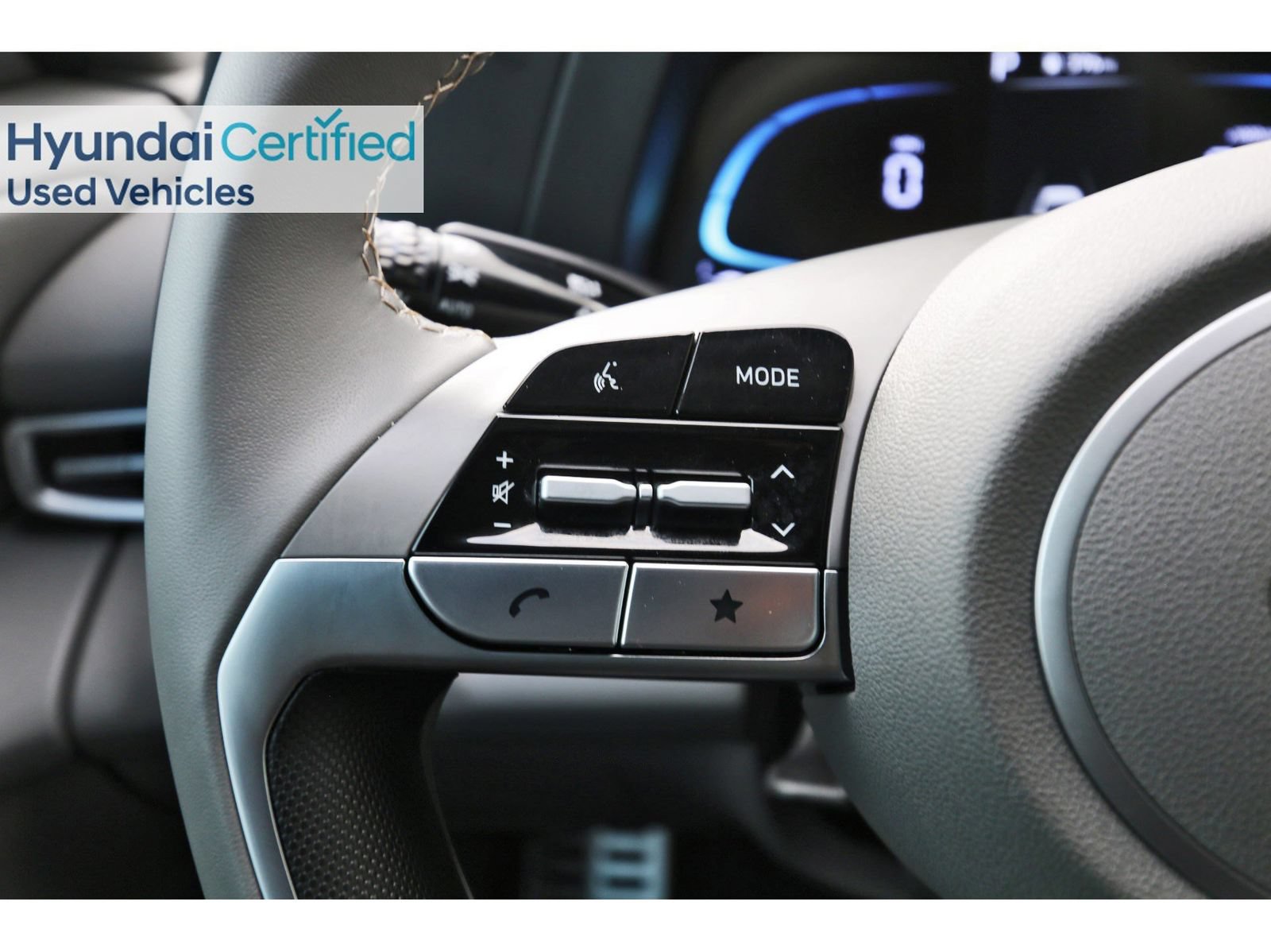Used 2025 Hyundai Elantra Sport FWD image 18