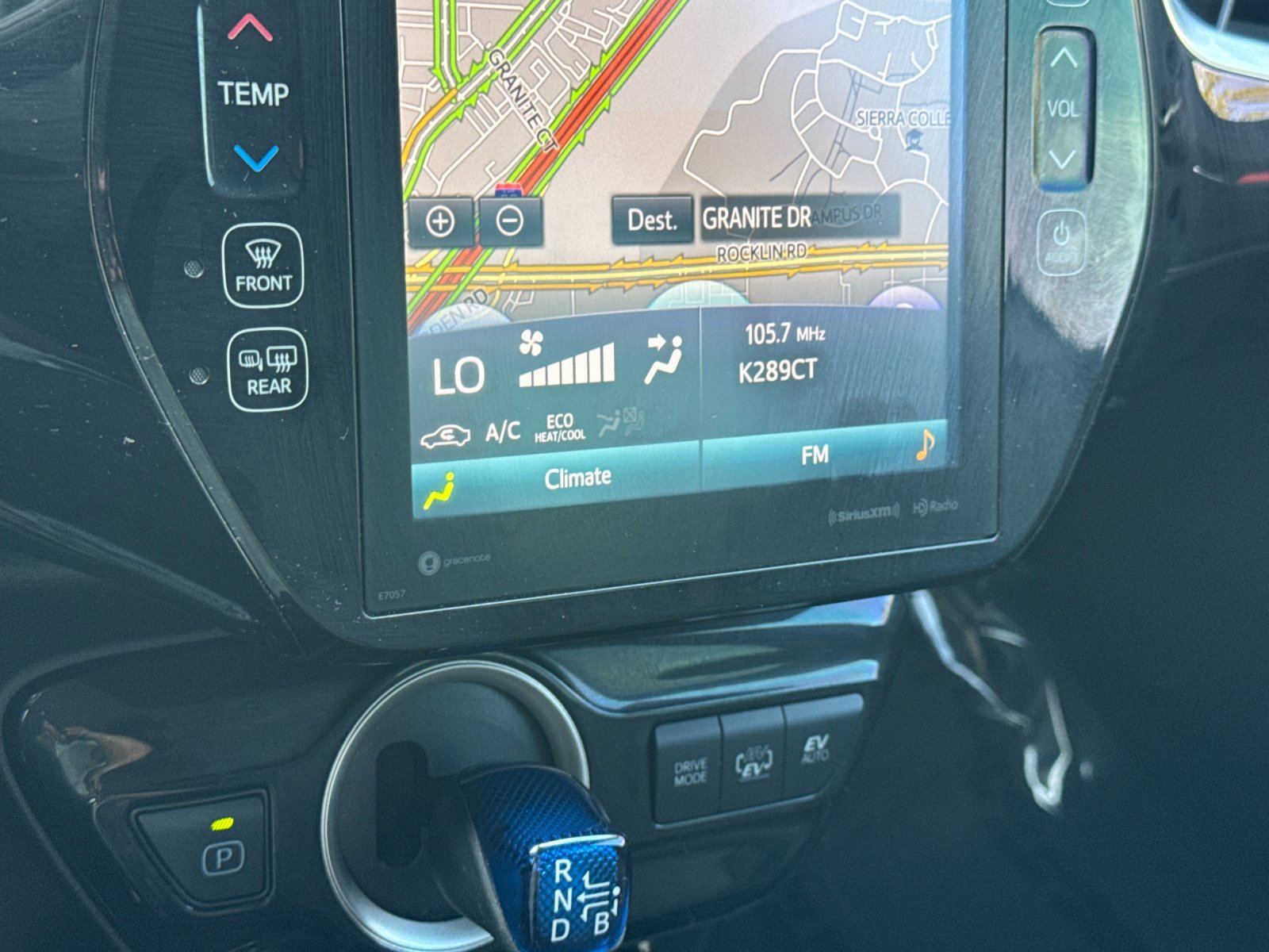 Used 2022 Toyota Prius Prime XLE FWD image 21